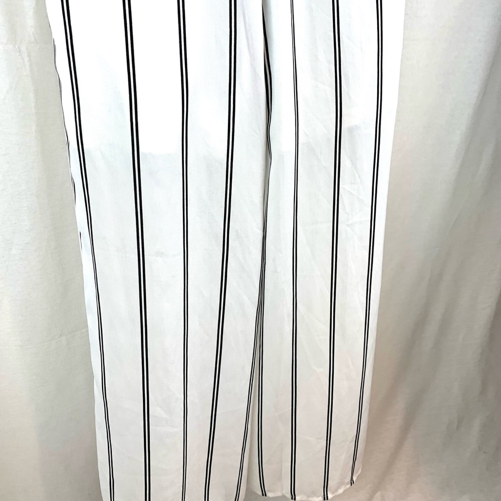 Sienna Sky striped belted jumpsuit, size XS - Picture 4 of 7